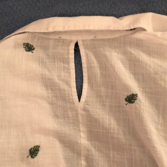 Forever 21 palm tree 3 quarter length button up - Picture 3 of 3